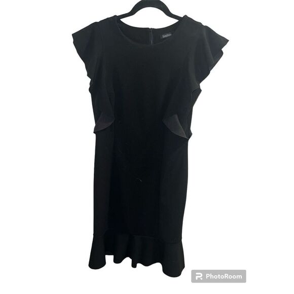 ✨Boohoo Emma Frill Hem Dress✨ - Picture 5 of 7